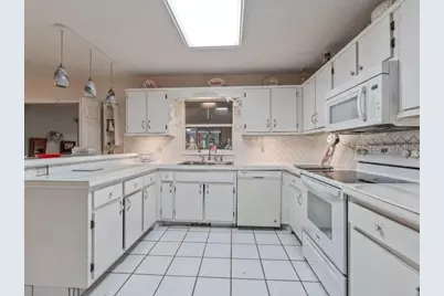 1208 Citrus Oaks Avenue, Gotha, FL 34734 - Photo 9