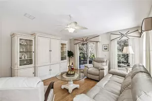 513 Vineyard Way, Poinciana, FL 34759 - Photo 11