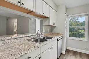 109 Wild Elm Ct, Sanford, FL 32773 - Photo 9