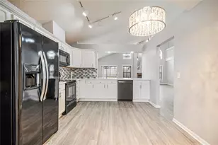 2705 Stone Oak Dr, Orlando, FL 32837 - Photo 11