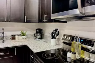 2798 Club Cortile Cir, Kissimmee, FL 34746 - Photo 7