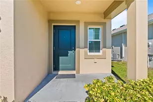 4253 Twisted Twig Bnd, Kissimmee, FL 34746 - Photo 3