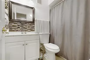 2408 Barley Club Ct, Orlando, FL 32837 - Photo 15