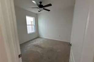 2077 Tay Wes Dr, Saint Cloud, FL 34771 - Photo 15