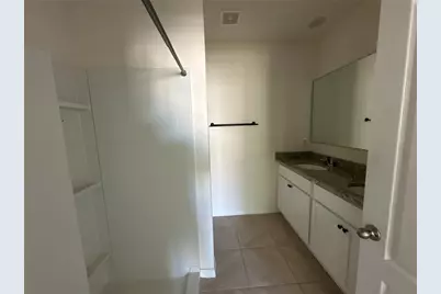 2077 Tay Wes Drive, Saint Cloud, FL 34771 - Photo 9