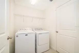 9121 Oscraft Dr, Davenport, FL 33896 - Photo 11