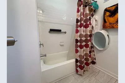 22 Deacon Jones Boulevard, Orlando, FL 32810 - Photo 27