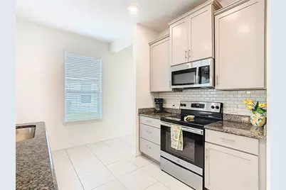 2285 Palm Tree Drive, Kissimmee, FL 34759 - Photo 9