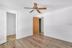 3827 Bay Club Cir, Kissimmee, FL 34741 - Photo 15