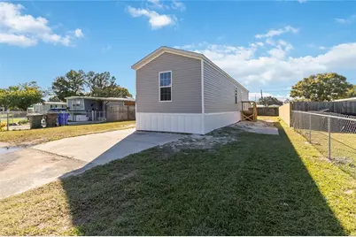 2003 Oak Street, Saint Cloud, FL 34769 - Photo 3