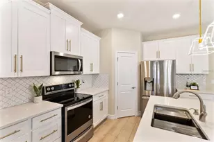 14341 Lanikai Beach Dr, Orlando, FL 32827 - Photo 35