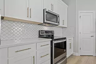 14341 Lanikai Beach Dr, Orlando, FL 32827 - Photo 11