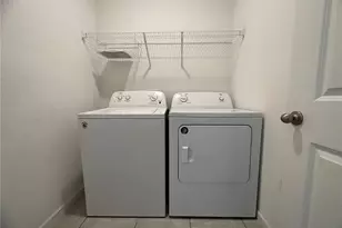 819 Fillmore Ct, Davenport, FL 33837 - Photo 11