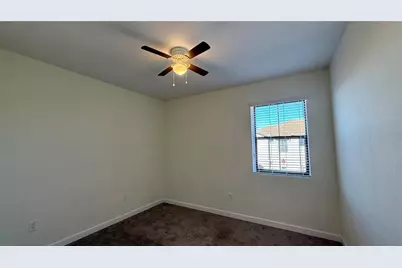 8548 Zoeller Hills Drive, Davenport, FL 33896 - Photo 11