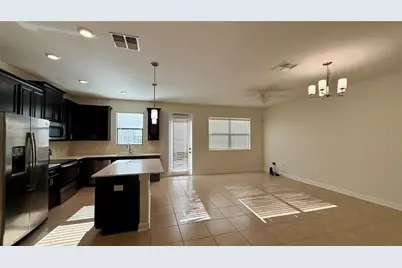 8548 Zoeller Hills Drive, Davenport, FL 33896 - Photo 3