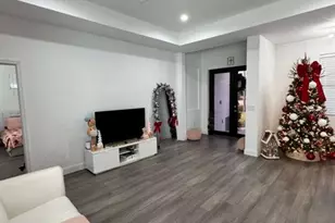 407 Ranier Ave, Lehigh Acres, FL 33974 - Photo 5