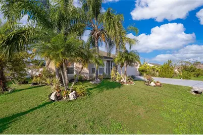 611 Baldwin Drive, Kissimmee, FL 34758 - Photo 3