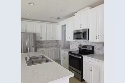 943 Anna Place, Davenport, FL 33837 - Photo 5