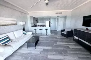 880 Mandalay Ave, Clearwater Beach, FL 33767 - Photo 9