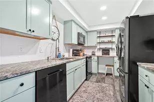 255 Dolphin Point, Clearwater Beach, FL 33767 - Photo 5