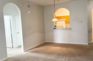 8101 Coconut Palm Way, Kissimmee, FL 34747 - Photo 9