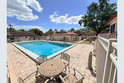 84 E Marbrisa Way, Kissimmee, FL 34743 - Photo 9