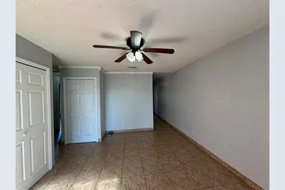 84 E Marbrisa Way, Kissimmee, FL 34743 - Photo 9