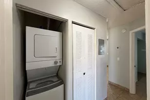 84 E Marbrisa Way, Kissimmee, FL 34743 - Photo 11