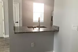 4019 Pemberly Pines Cir, Saint Cloud, FL 34769 - Photo 9