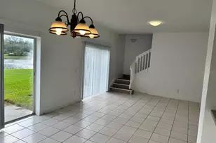 8961 Iron Oak Ave, Tampa, FL 33647 - Photo 3