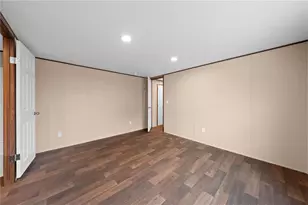 411 Lagoon Ct, Kenansville, FL 34739 - Photo 21