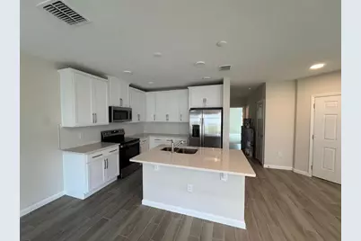 5069 Prairie Preserve Run, Saint Cloud, FL 34772 - Photo 3