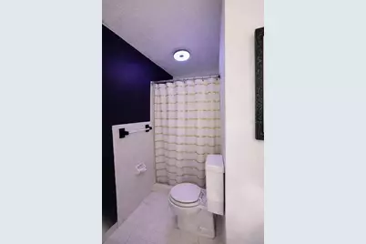 8760 NW 21st Street, Sunrise, FL 33322 - Photo 11