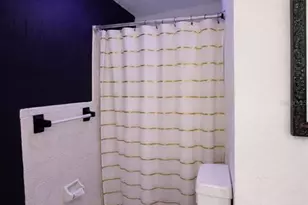 8760 NW 21st St, Sunrise, FL 33322 - Photo 11