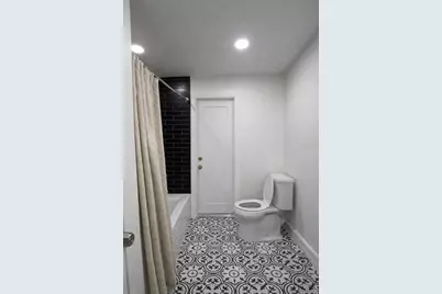 8760 NW 21st Street, Sunrise, FL 33322 - Photo 13