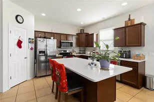 4042 Eternity Cir, Saint Cloud, FL 34772 - Photo 11