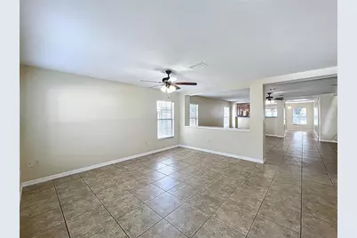 7465 Hunters Greene Circle, Lakeland, FL 33810 - Photo 3