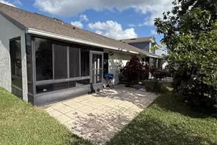 34 Lakepointe Cir, Kissimmee, FL 34743 - Photo 5