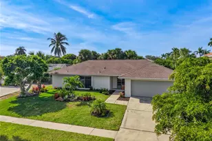 620 N Barfield Dr, Marco Island, FL 34145 - Photo 3