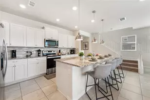 4250 Lana Ave, Davenport, FL 33897 - Photo 9