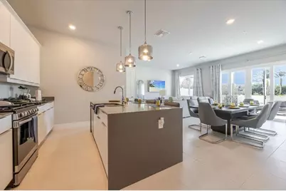 7770 Sandy Ridge Drive #144, Reunion, FL 34747 - Photo 3