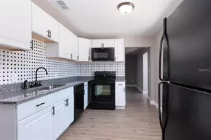 1132 Carlton Ave, Lake Wales, FL 33853 - Photo 9