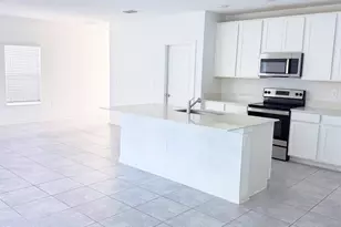 2339 Burney Fls Ln, Davenport, FL 33837 - Photo 5