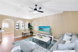 1124 Chichester Ct, Kissimmee, FL 34758 - Photo 15