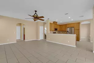 2827 Sand Arbor Cir, Orlando, FL 32824 - Photo 11