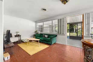 1357 Fairview St, Orlando, FL 32804 - Photo 5