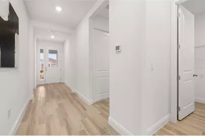 995 Fiesta Key Circle, Lady Lake, FL 32159 - Photo 17