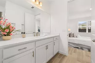 995 Fiesta Key Cir, Lady Lake, FL 32159 - Photo 15