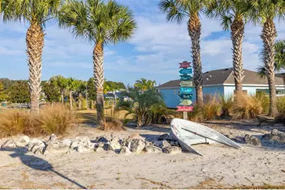 995 Fiesta Key Circle, Lady Lake, FL 32159 - Photo 37