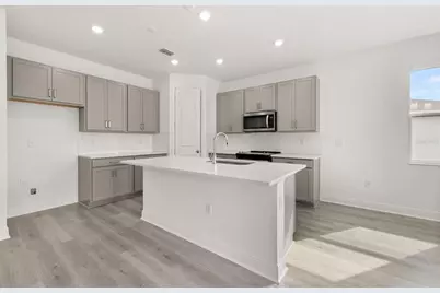 1014 Swamp Chestnut Loop, Lady Lake, FL 32159 - Photo 11